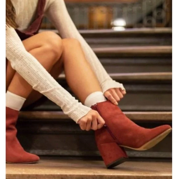 Urban Outfitters Shoes Urban Outfitters Boots Burnt Orange